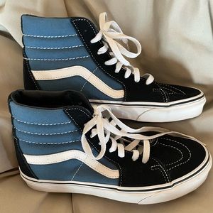 Vans Sk8 high tops Navy/Suede